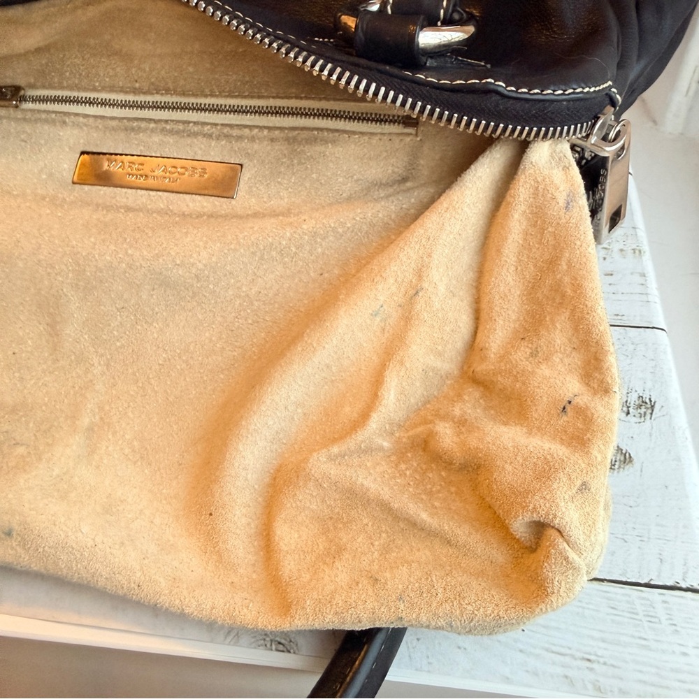Marc Jacobs | Black Vintage Blake Shoulder Bag, Made in Italy - Picture 13 of 16